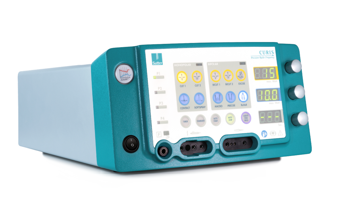 Linke Seitenansicht des CURIS® 4 MHz Radiofrequenz-Generators mit gut sichtbarem Bedienfeld, Drehreglern, Display und Anschlüssen für verschiedene chirurgische Instrumente.